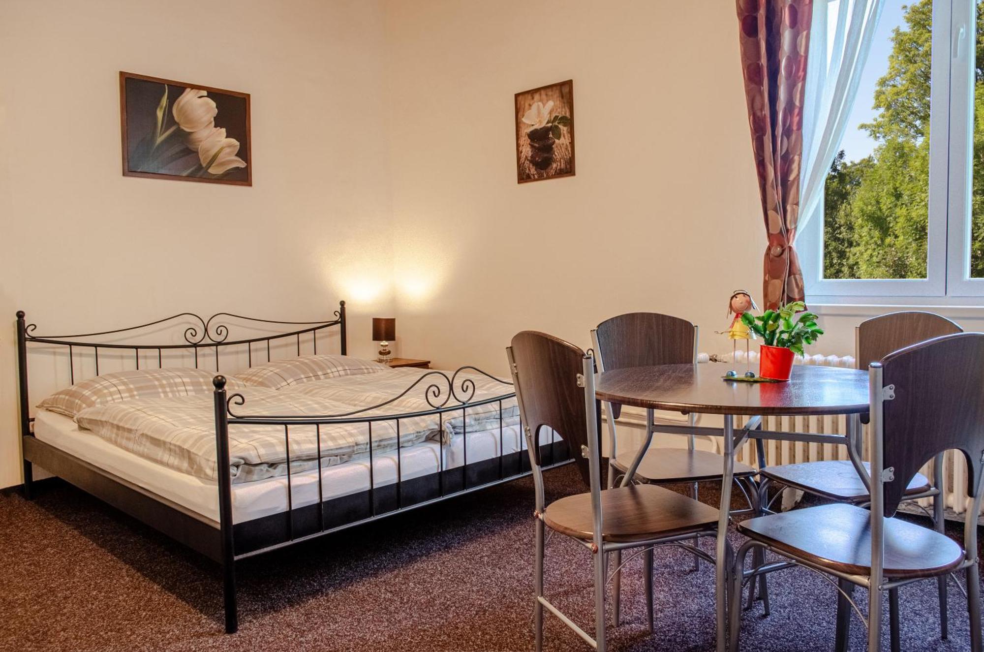 Apartmany Pavilon D - Budget, Classic, Family - Novy Smokovec - High Tatras Vysoke Tatry Exterior photo